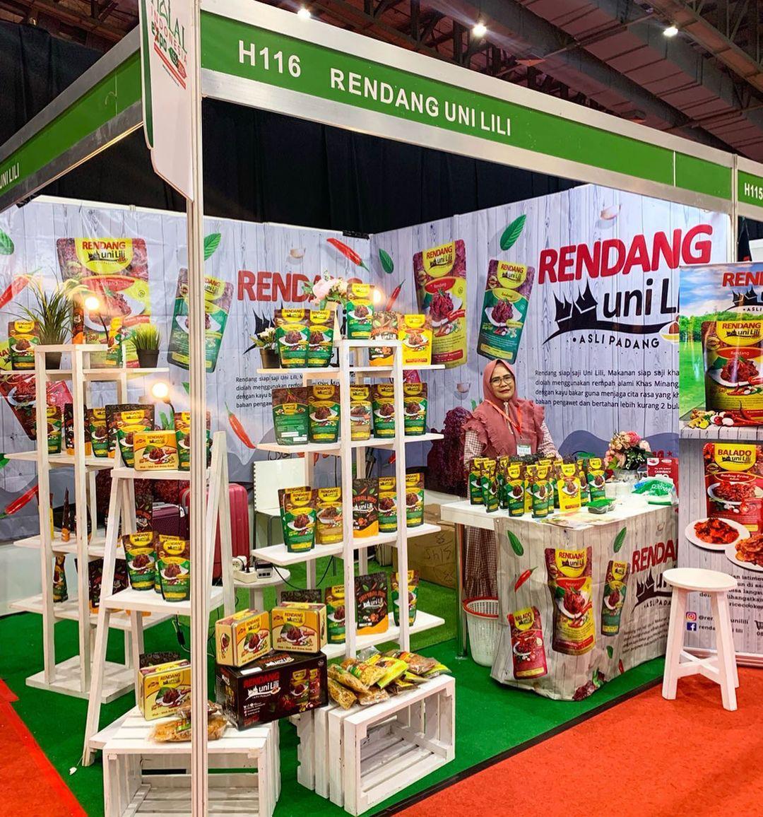 Booth Halal Expo Rendang Uni Lili