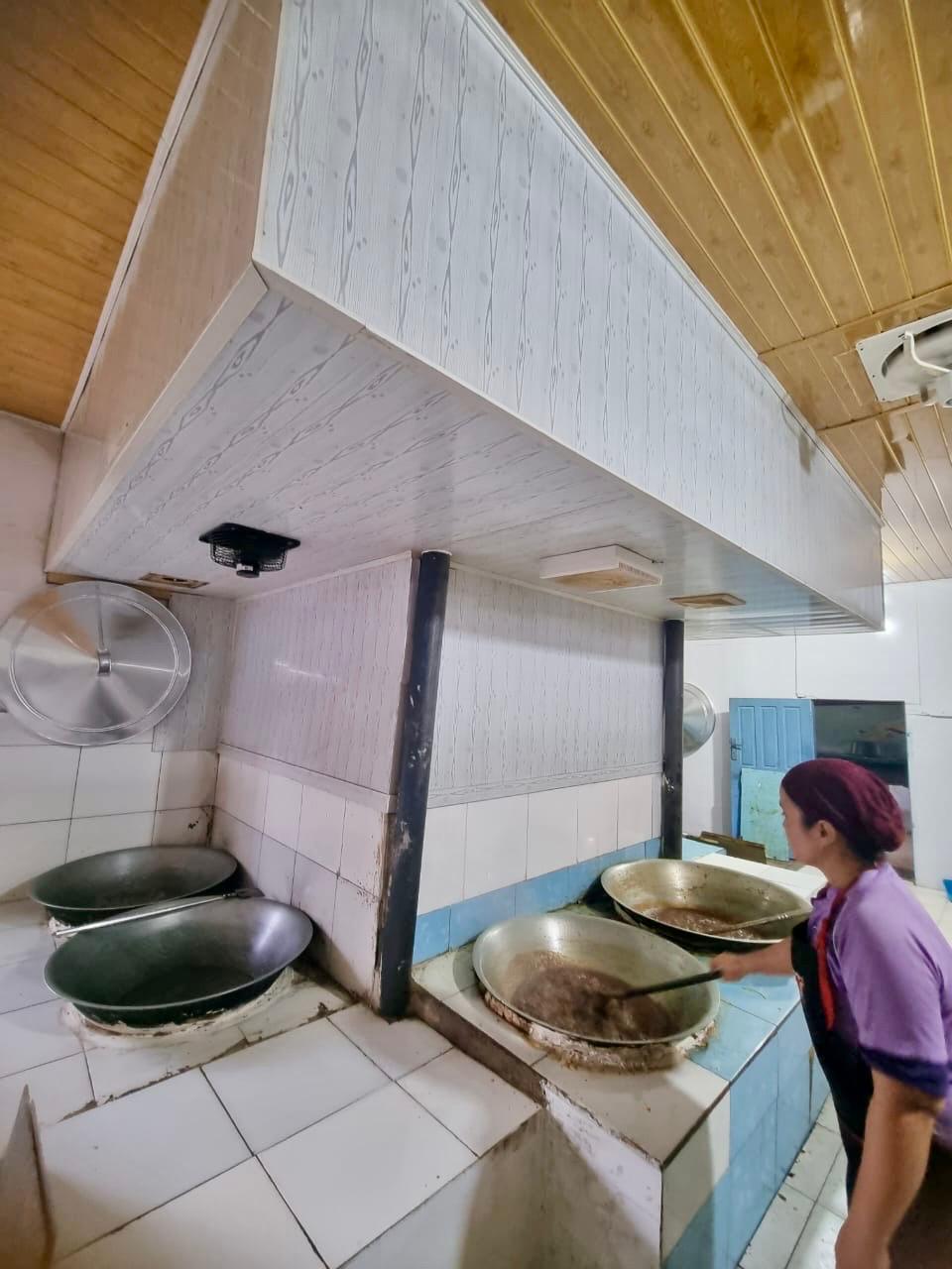 Dapur Tradisional Rendang Uni Lili